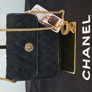 CHANEL 1980s quilted suede/leather shoulder/cross body bag gold plated hrdwr